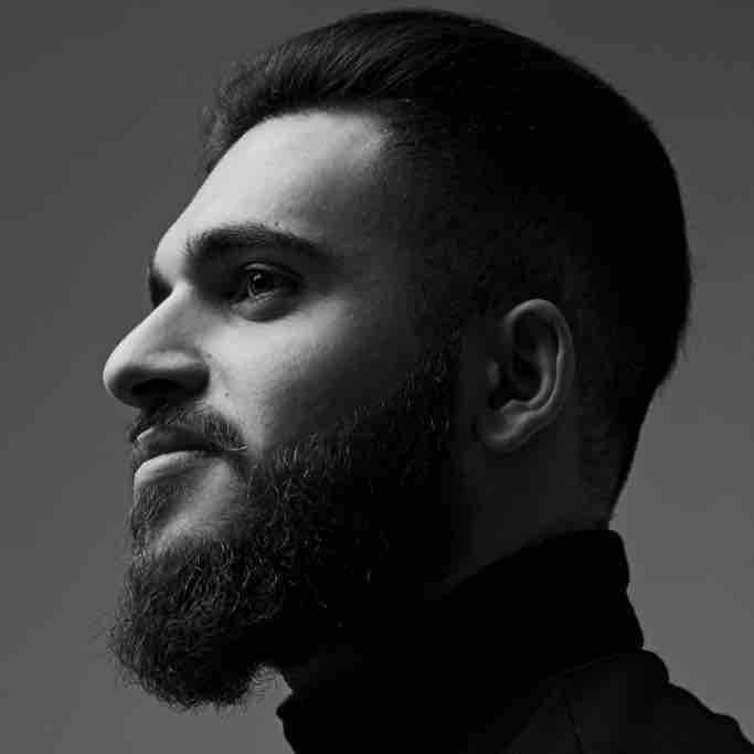 Vladimir Esayan | Сетка — социальная сеть от hh.ru