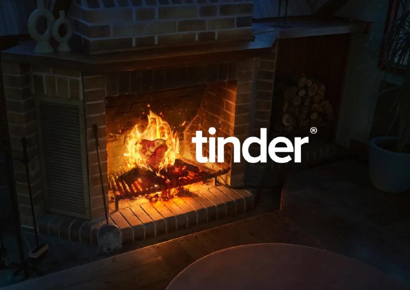 Tinder изменил своё лого в Мексике на пламя. Всё дело в том, что 14 апреля в Мексике считается Днем бывших.
«Burned Logo» символизирует ритуал, который часто используют люди после расставания | Сетка — социальная сеть от hh.ru