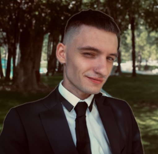 Maxim Kharlanov