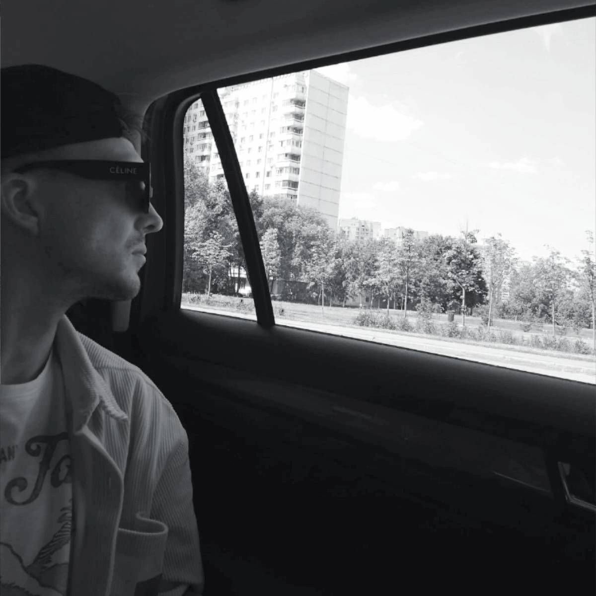 Виталий Безруков