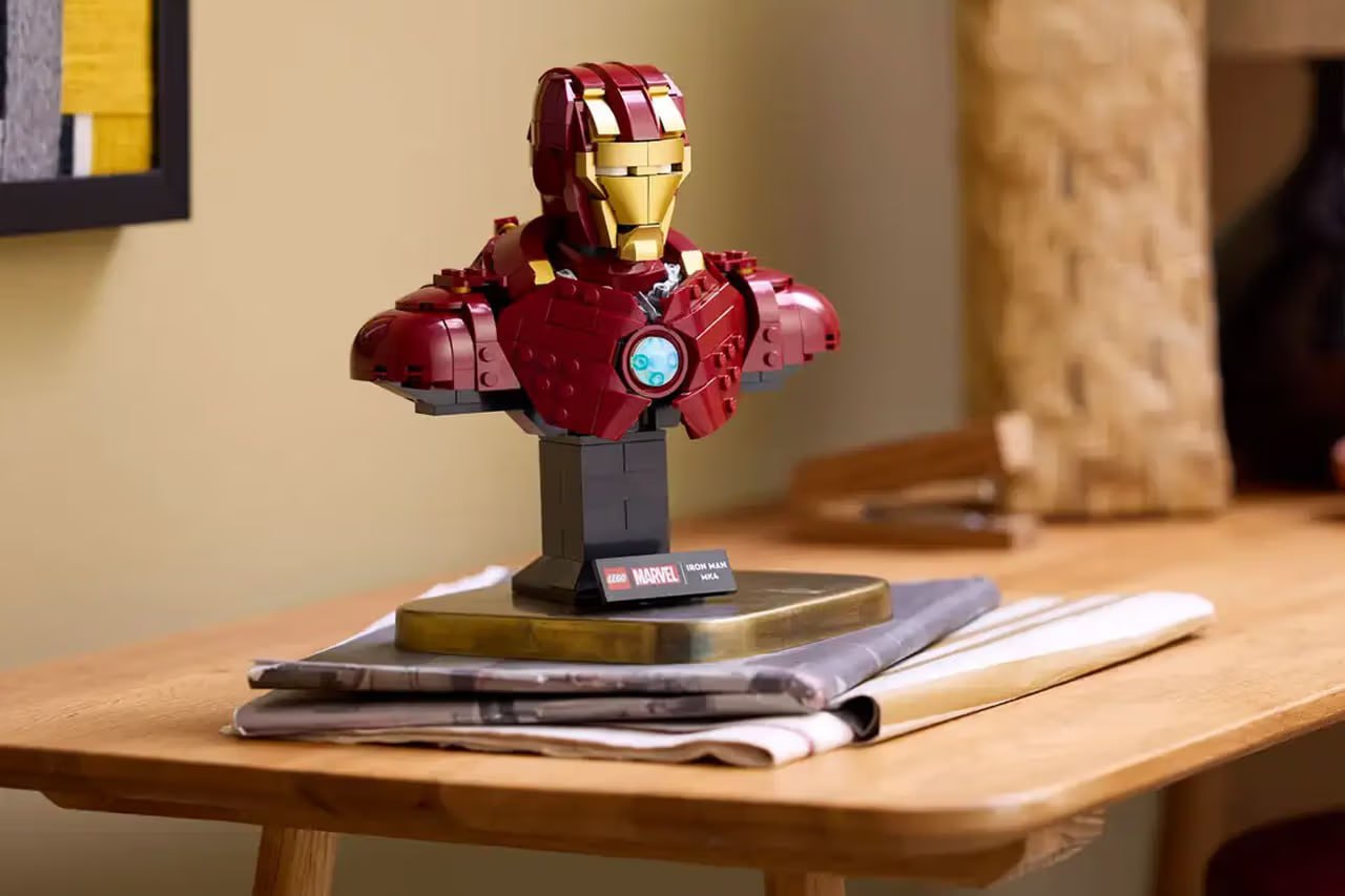 LEGO представил набор по Железному человеку и Человеку-пауку. Констуркторы войдут в коллекцию мини-бюстов супергероев Marvel | Сетка — социальная сеть от hh.ru