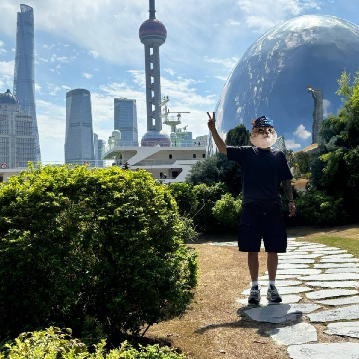 Олег Логинов