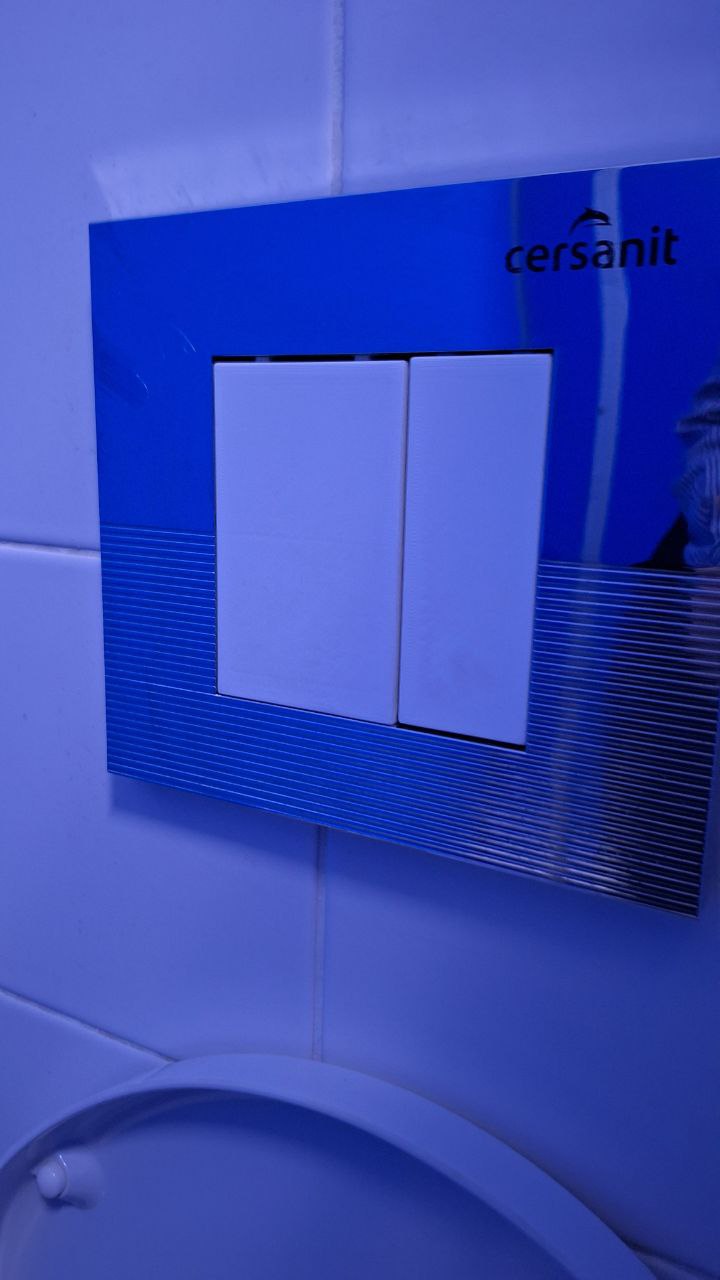 Пришла сегодня на выставку про медицину местную, но вот вам инновации - кнопки на 3д принтере в туалете ✨✨✨
Вообще кроме шуток, я считаю это неплохим решением | Сетка — социальная сеть от hh.ru