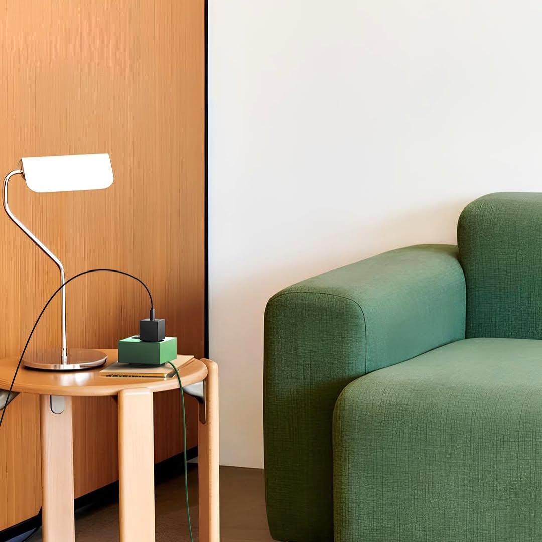 Twin
Удлинитель.
Из серии когда дизайн не прячется.
@ Junseo Choi
#product #style | Сетка — социальная сеть от hh.ru