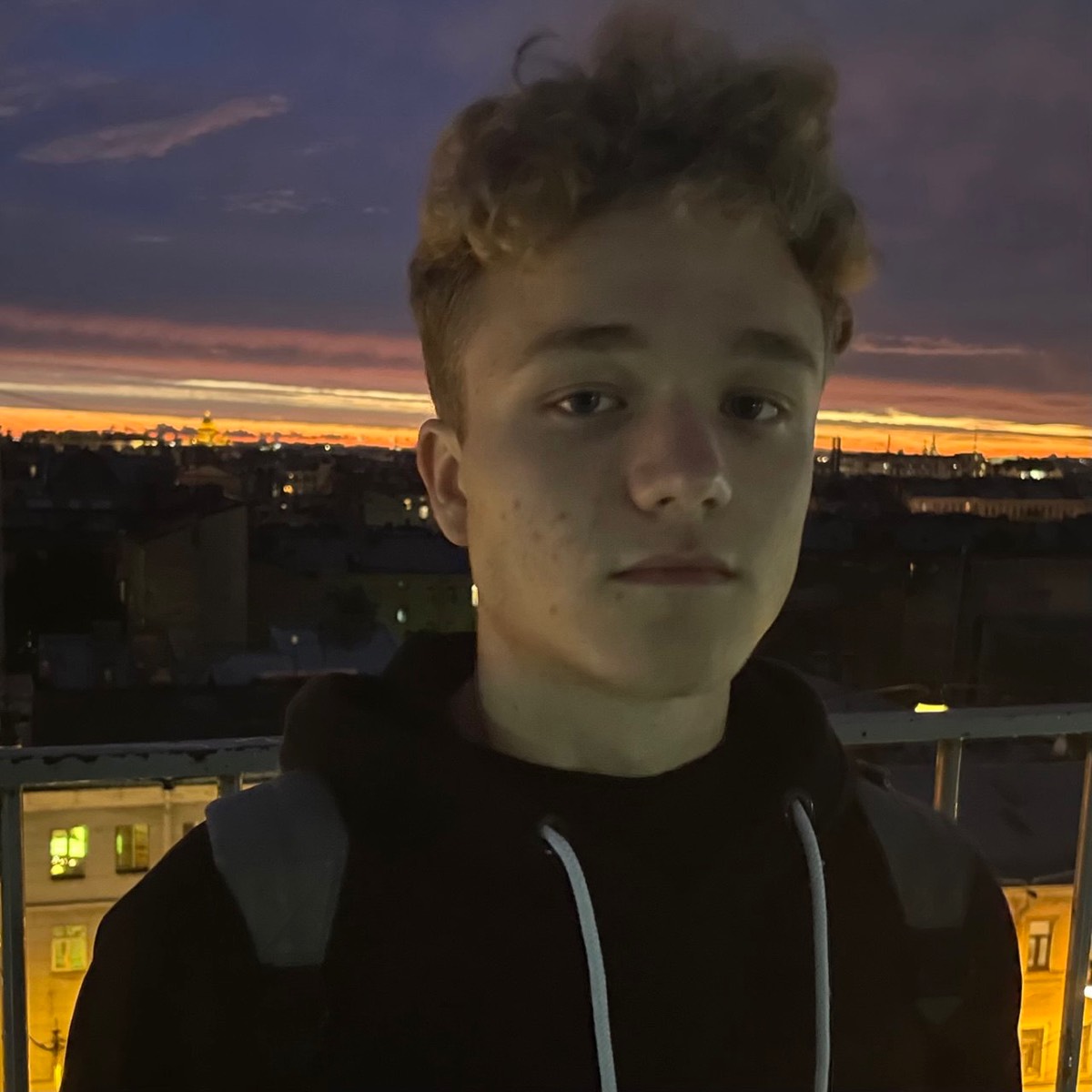 Глеб Серов