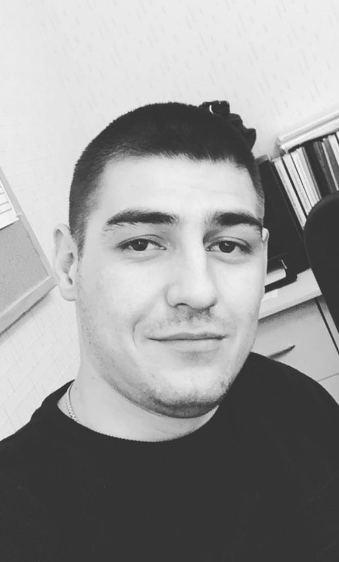 Максим Васильев