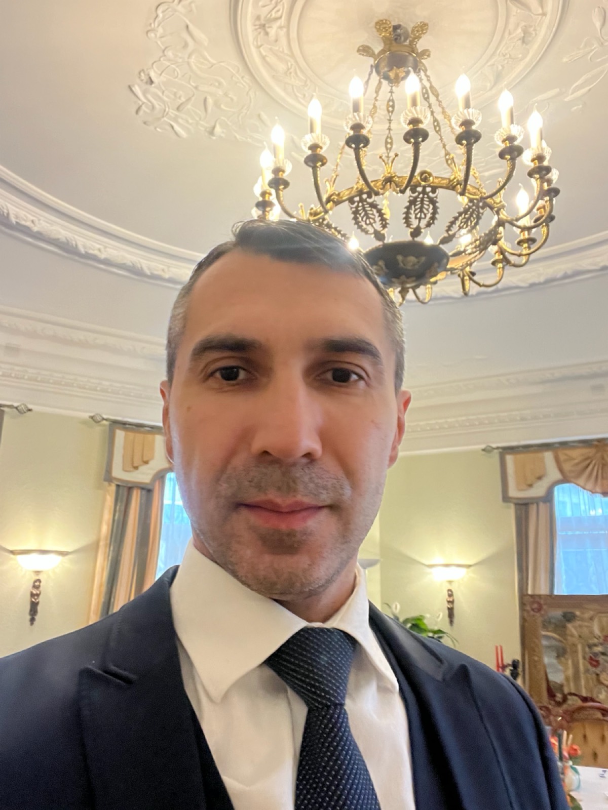Артур Барнашев