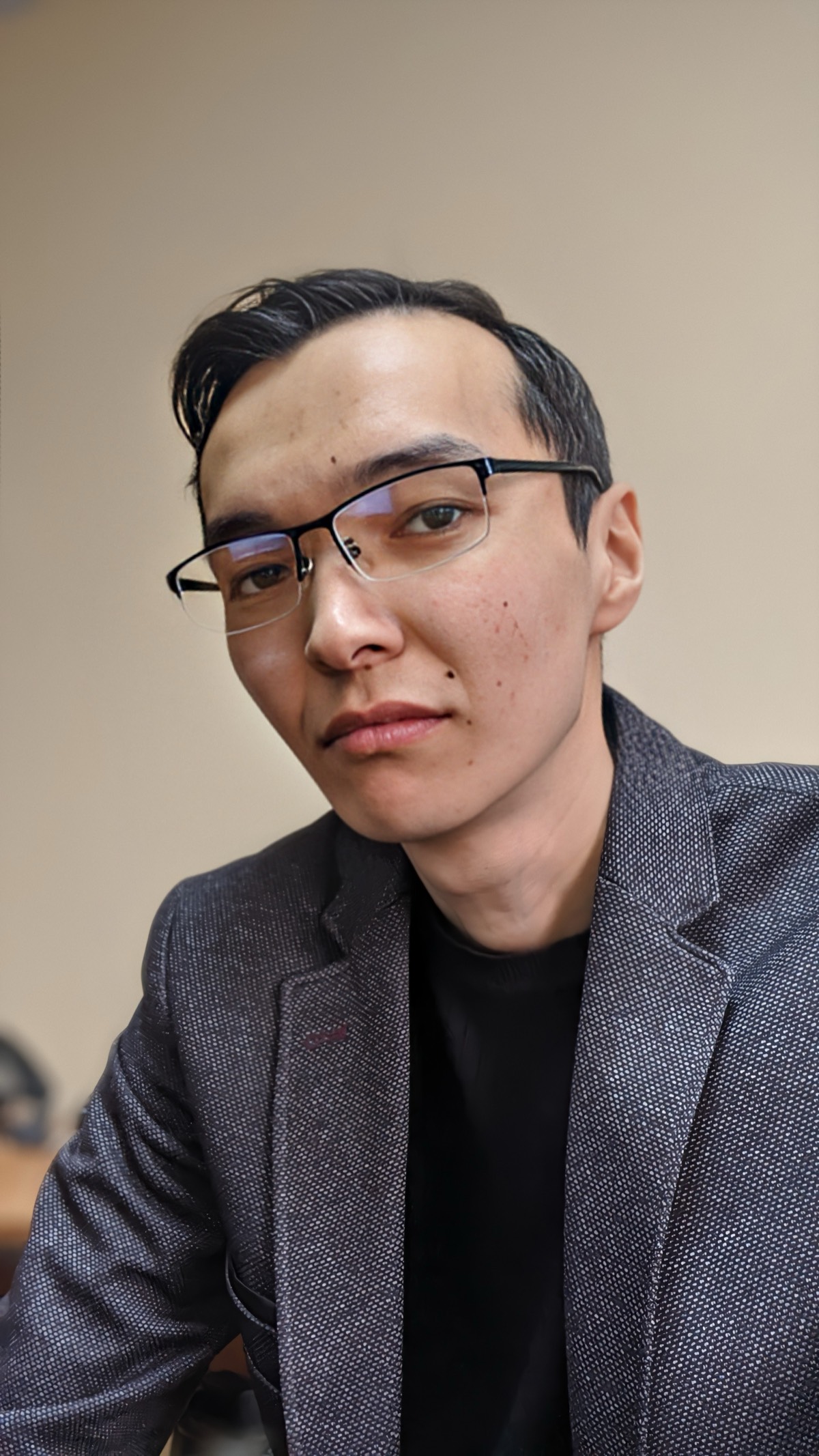 Алибек Кенжалы