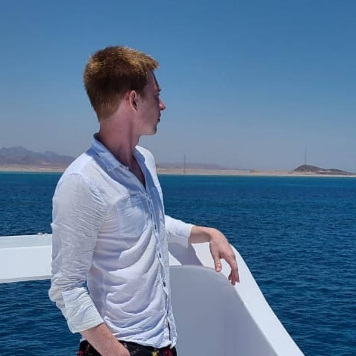 Александр Медведев