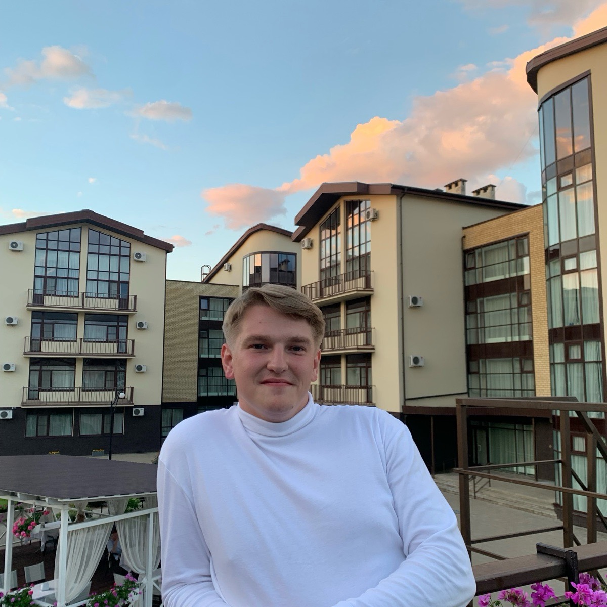 Nikita Dolinin | Сетка — социальная сеть от hh.ru