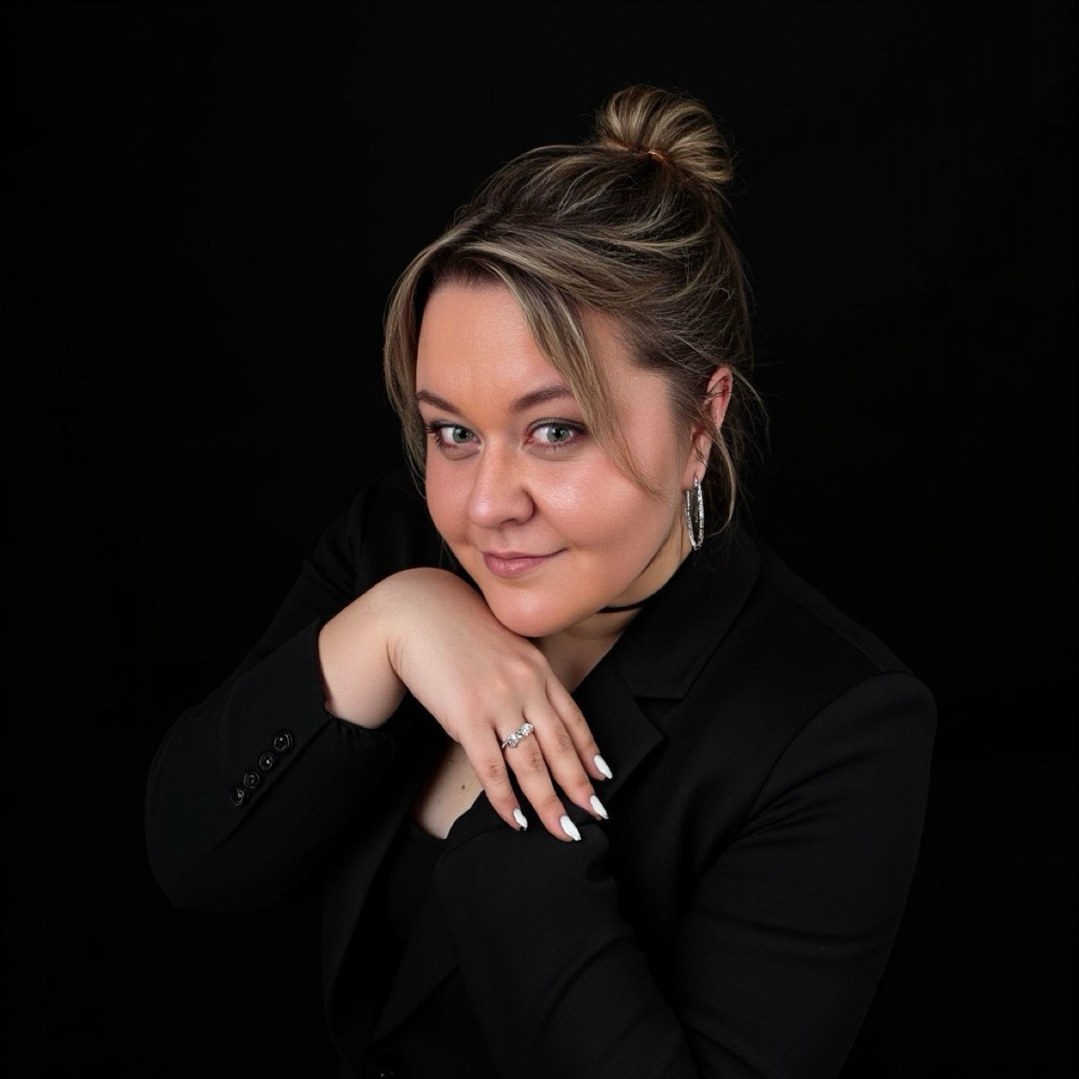 Алена Литвинова | Сетка — социальная сеть от hh.ru