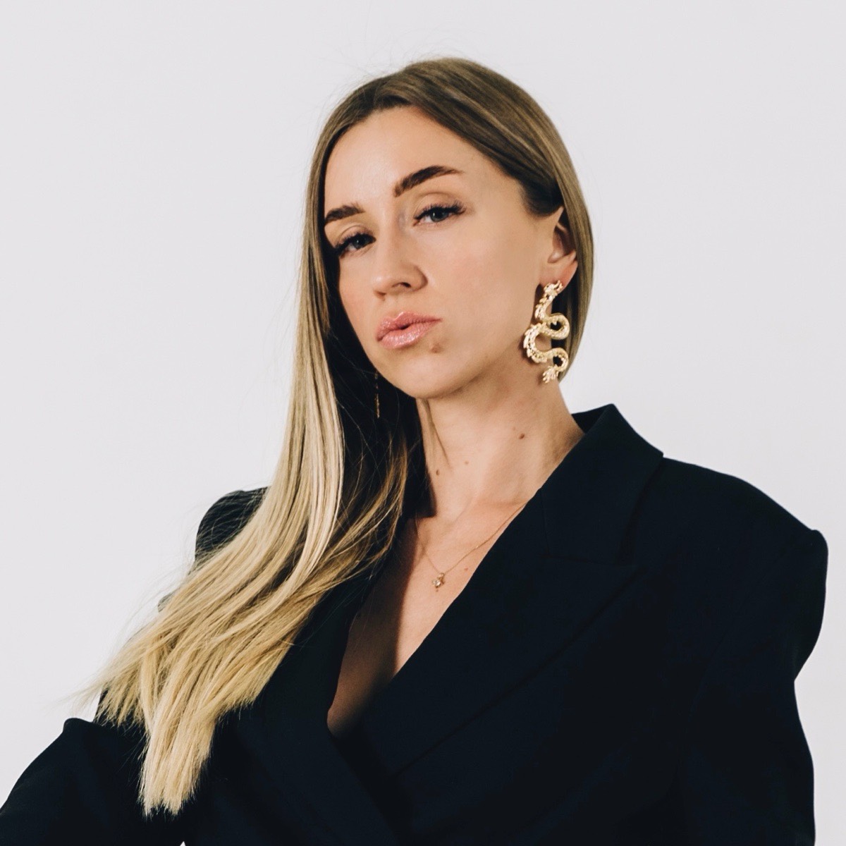 Евгения Артамонова