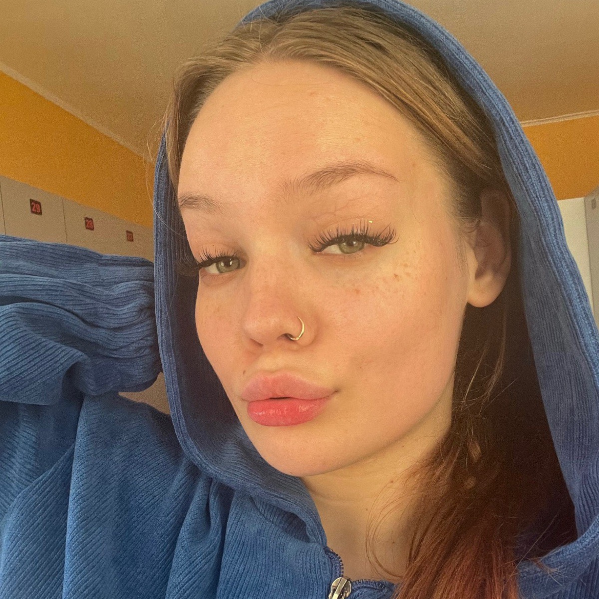 Ангелина Лофинг