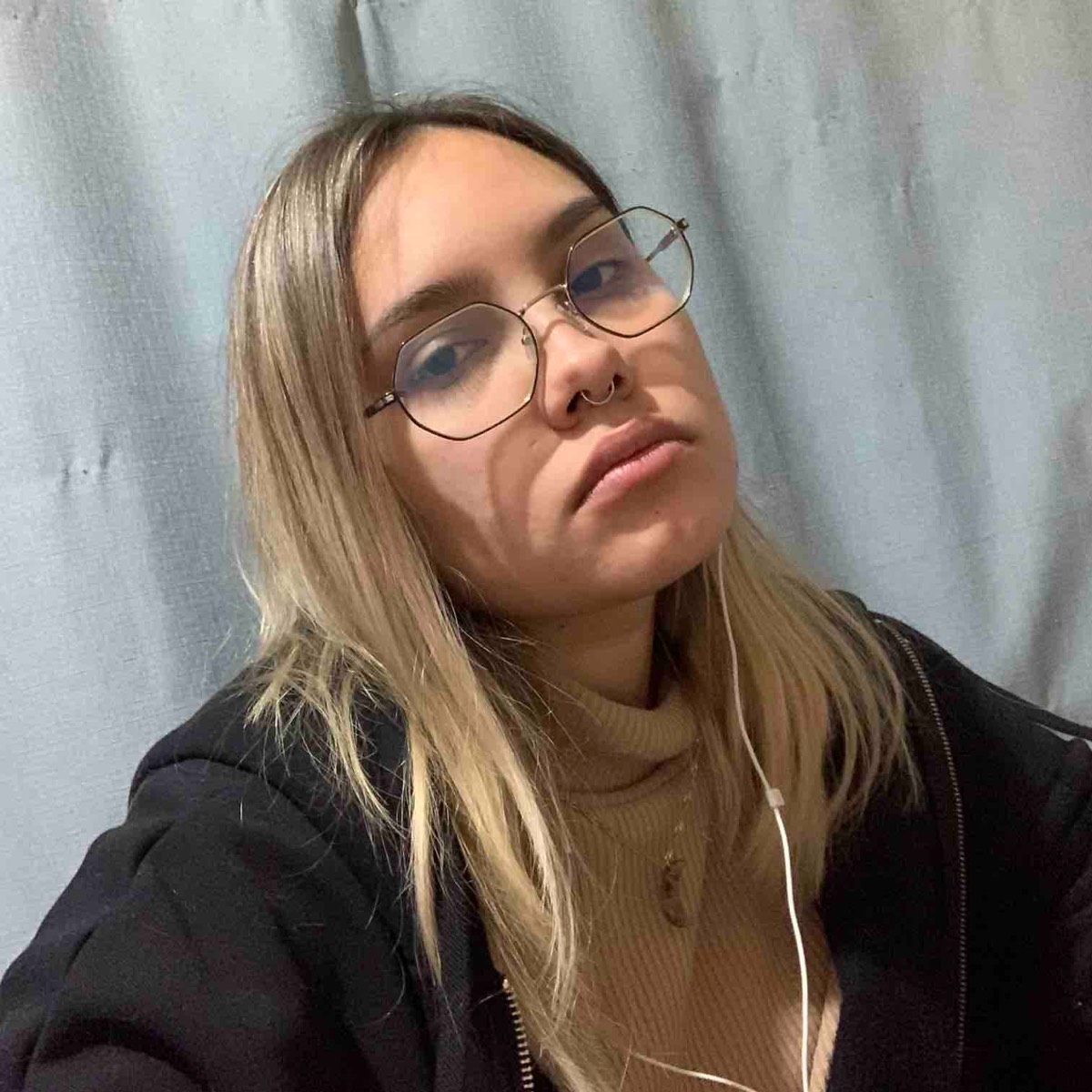 Алёна Титова