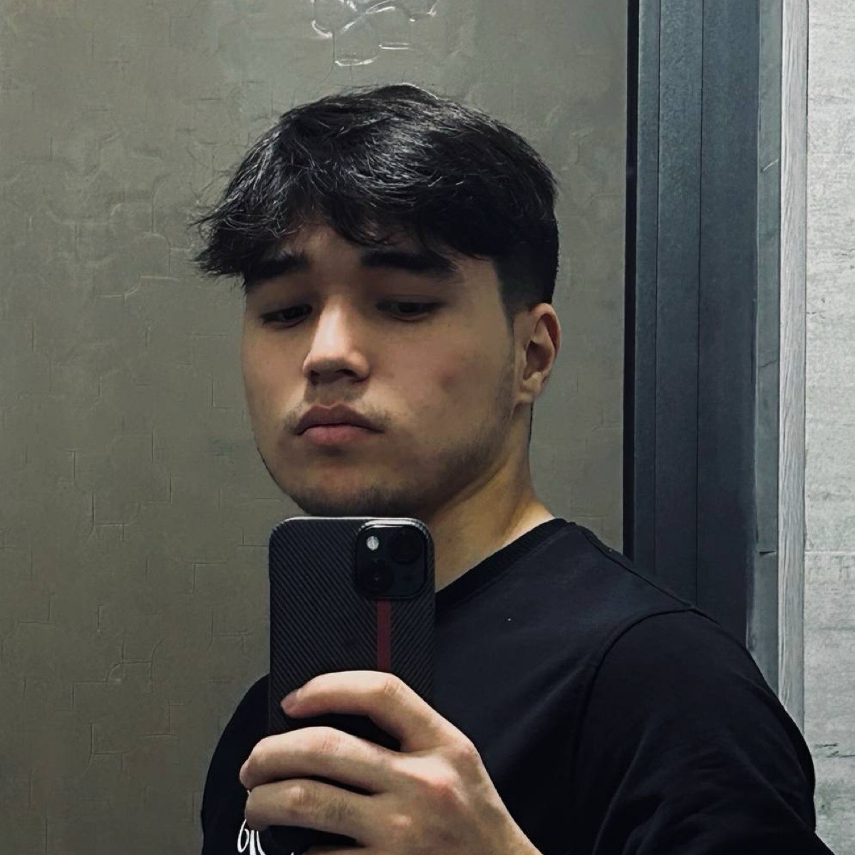 Ahror Isroilov | Сетка — социальная сеть от hh.ru