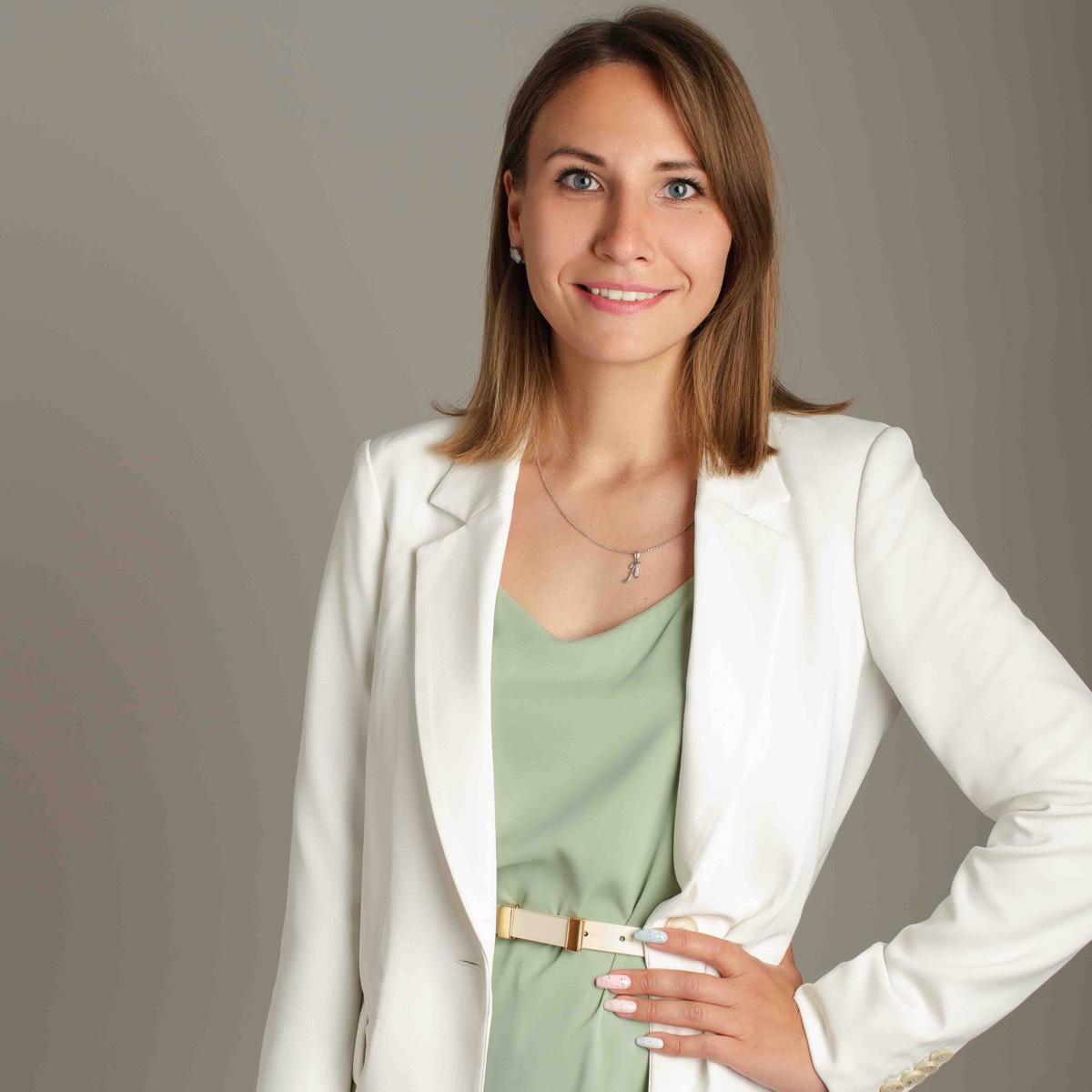 Алена Самсонова