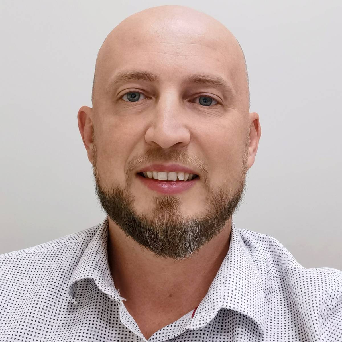 Денис Воронков
