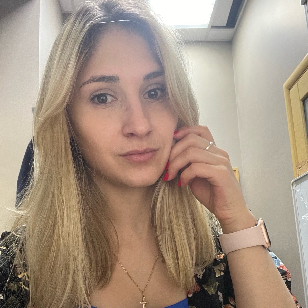 Елена Иншакова