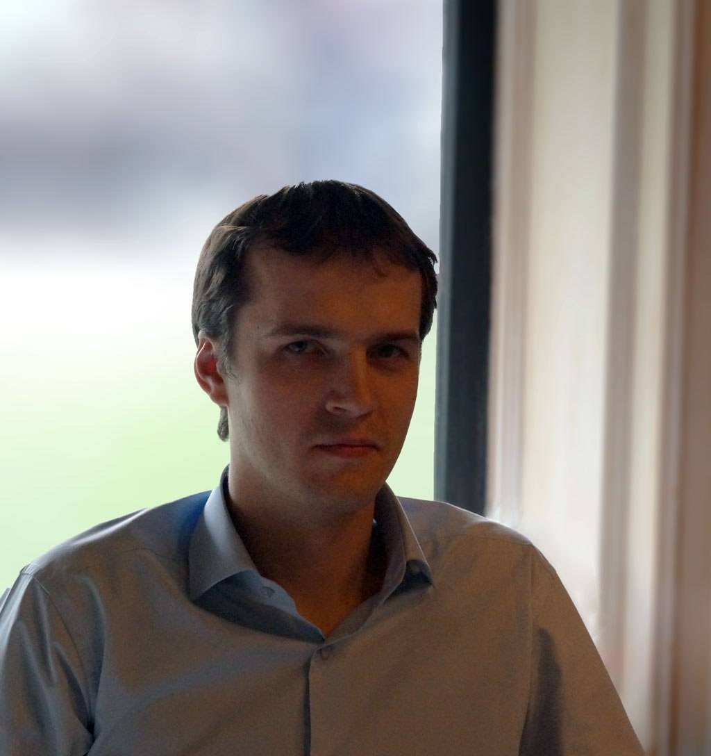 Иван Есин