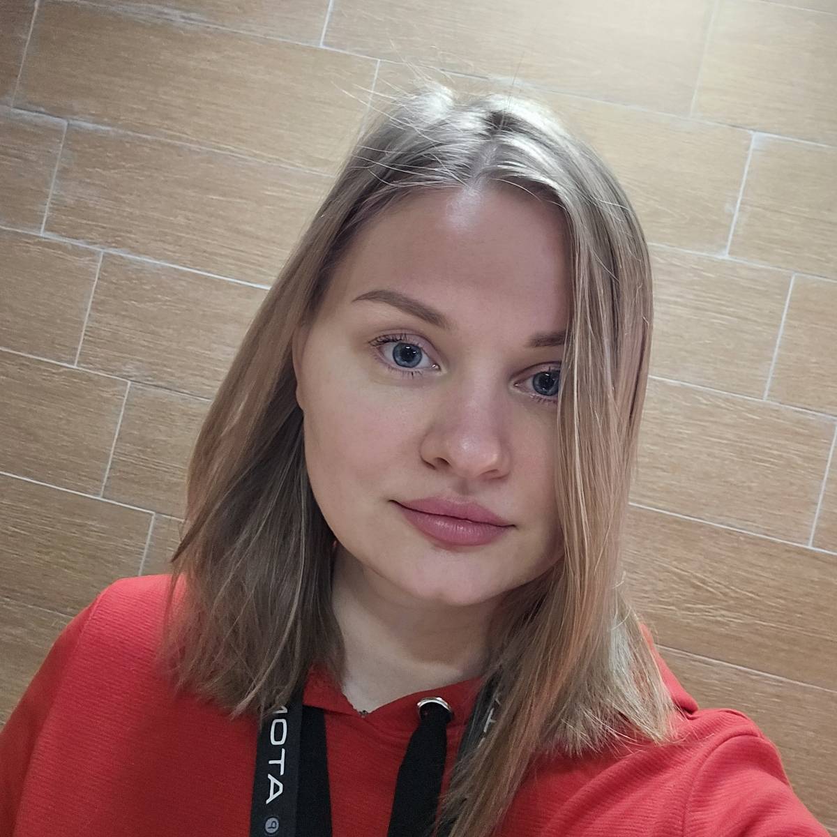 Алёна Белякова | Сетка — социальная сеть от hh.ru