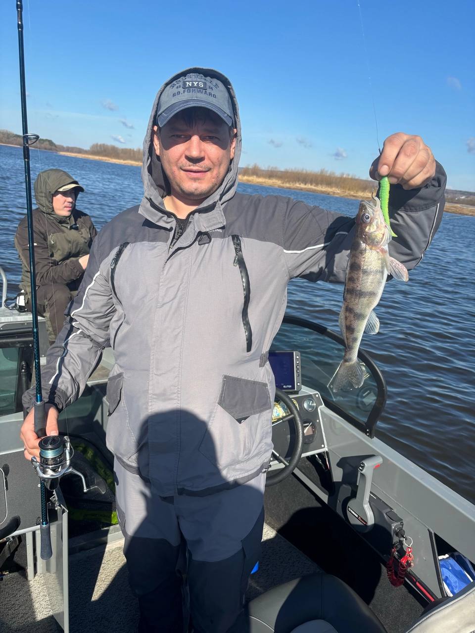 Открытие летнего сезона 🎣🔥
Всем привет друзья! Сегодня произошло спонтанное и долгожданное открытие летнего сезона. После небольшого перерыва, снова возвращаемся на водоёмы | Сетка — социальная сеть от hh.ru
