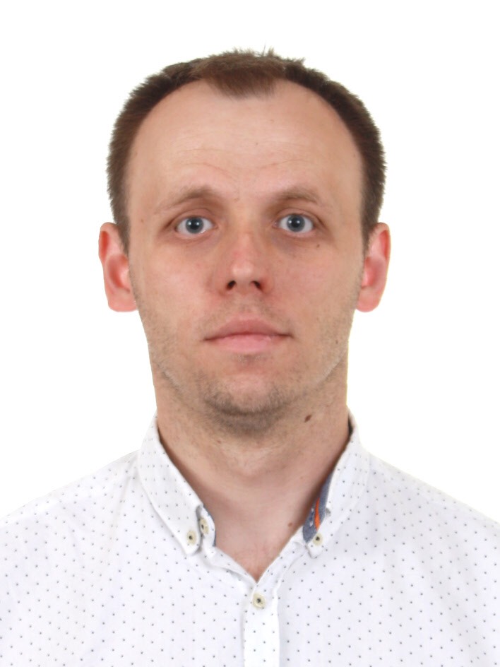 Денис Смирнов