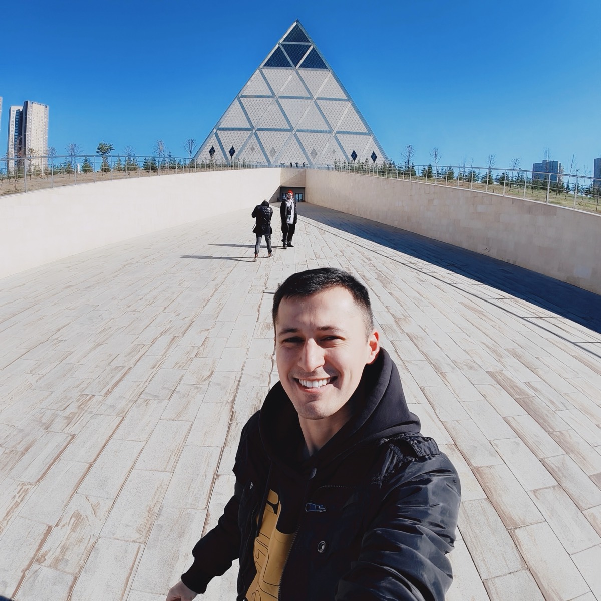 Максим Меликов | Сетка — социальная сеть от hh.ru