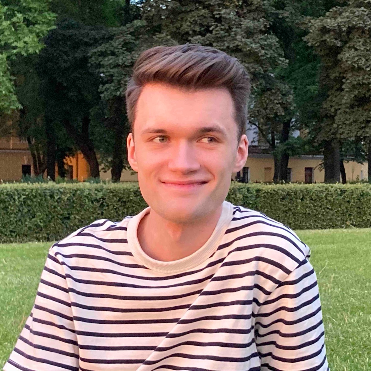 Константин Волков