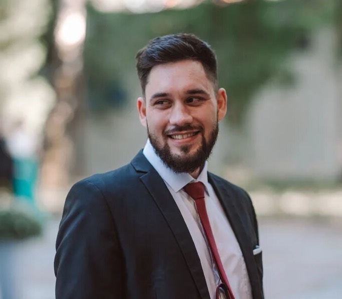 Алмаз Халиуллин | Сетка — социальная сеть от hh.ru