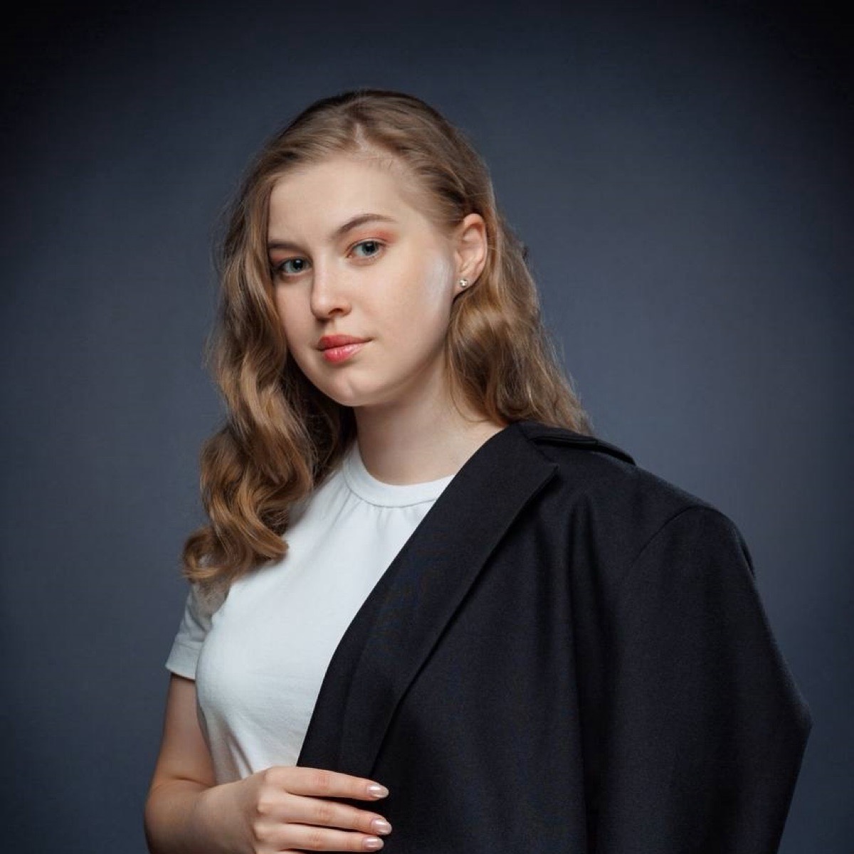 Алёна Комарова | Сетка — социальная сеть от hh.ru