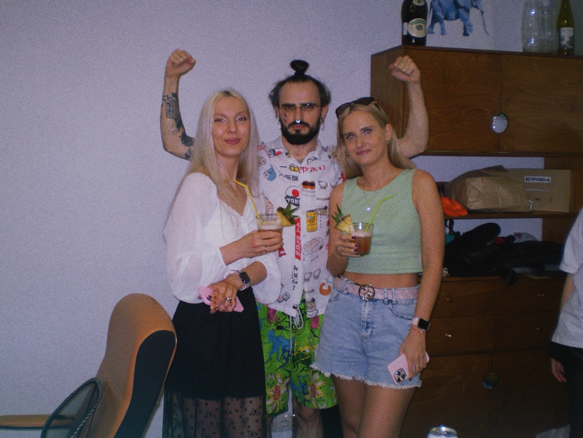 Привет, друзья! | Сетка — социальная сеть от hh.ru