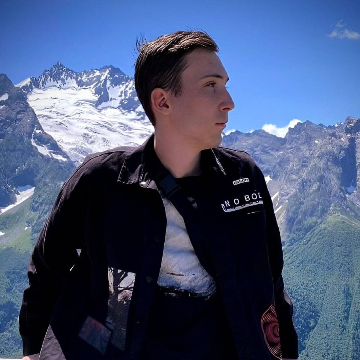 Денис Борщев | Сетка — социальная сеть от hh.ru