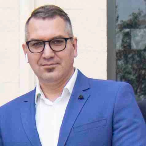 Максим Лобов | Сетка — социальная сеть от hh.ru