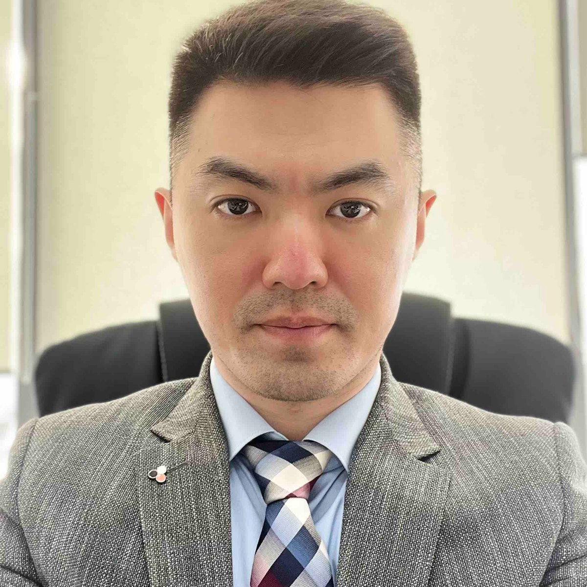 Владислав Им