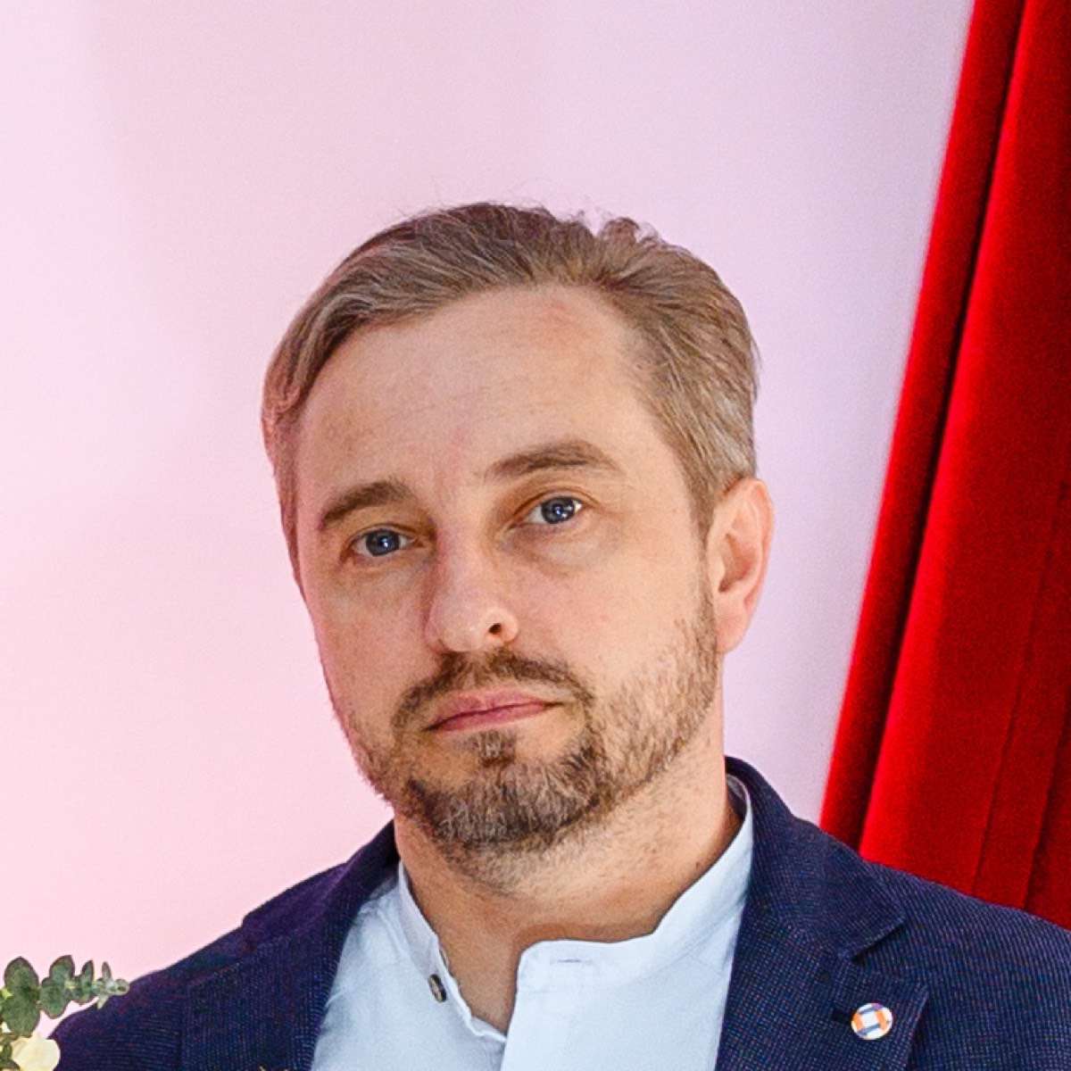 Sergey Zhurba | Сетка — социальная сеть от hh.ru