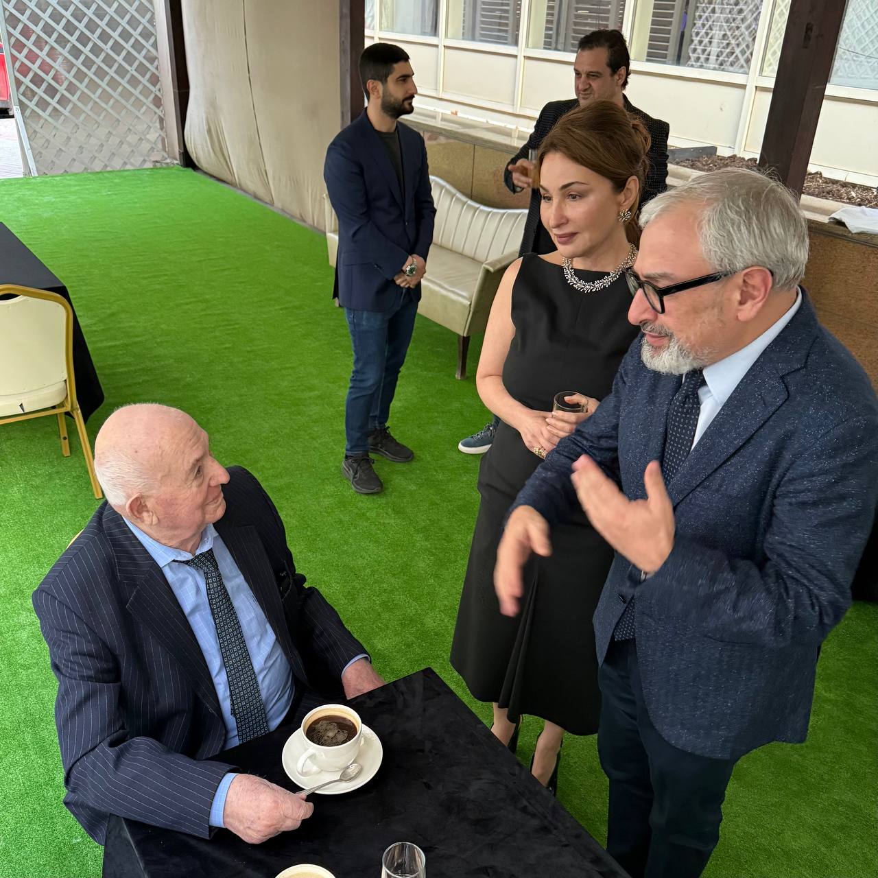Сегодня, в преддверии дня памяти геноцида, прошла презентация книги на эту тему.
Примечательно было выступление депутата Затулина, который призвал не забыть недавний геноцид в Нагорном Карабахе | Сетка — социальная сеть от hh.ru