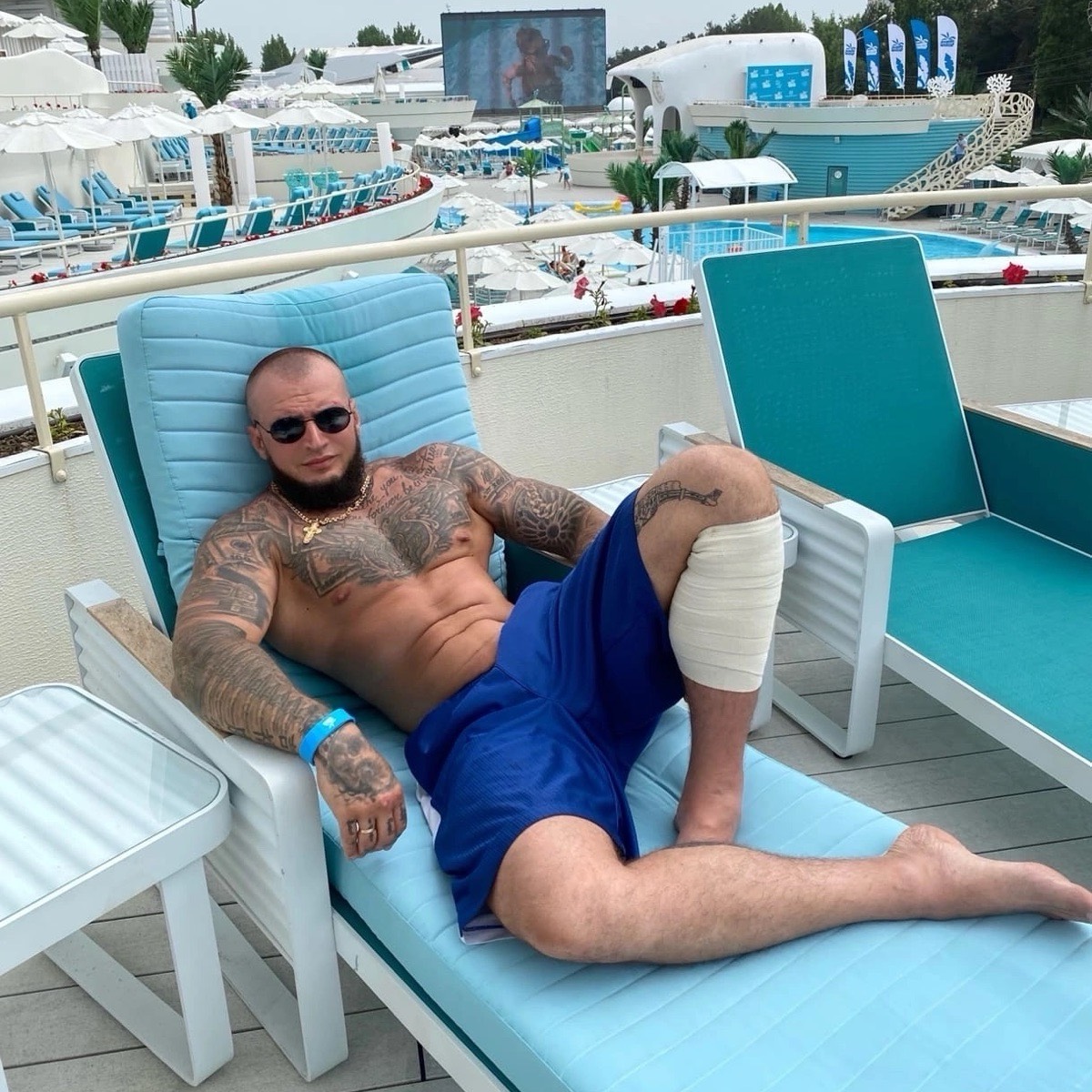 Александр Зеновьев