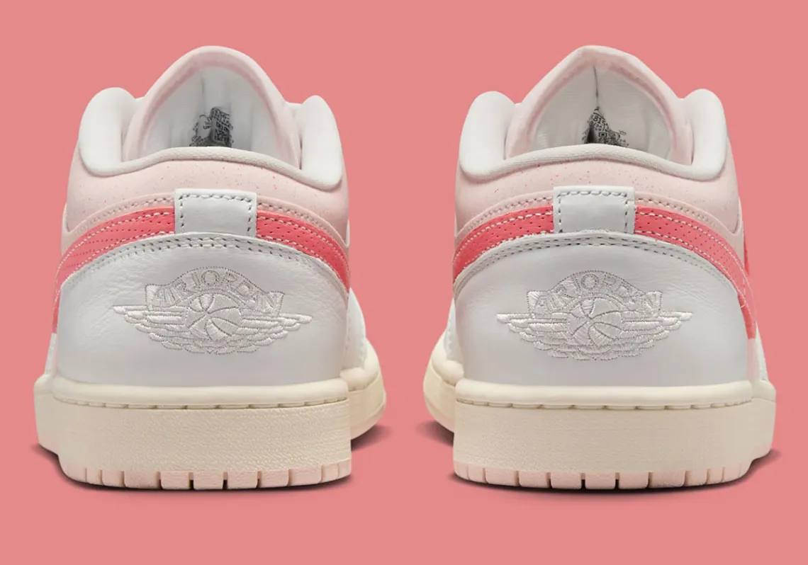 Офигеть, Nike Air Jordan выпустит серию кроссовок, вдохновленных Чизбургером, Клубничным Милкшейком и Картошкой Фри 😱 | Сетка — социальная сеть от hh.ru