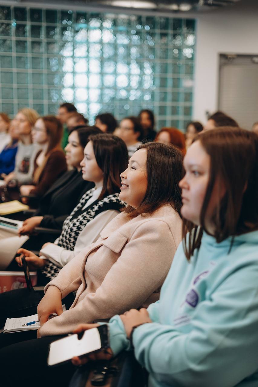 Готовы ли вы изменить свою финансовую ситуацию? 💸📈
Мы предлагаем вам уникальную возможность зарабатывать стабильные деньги с компанией «СЕНСУМ»!💰
Приступая к работе с нами, вы гарантированно получаете... | Сетка — социальная сеть от hh.ru