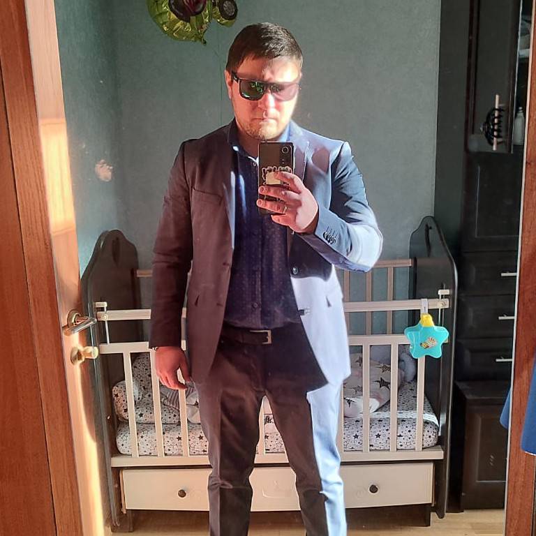 Константин Милов