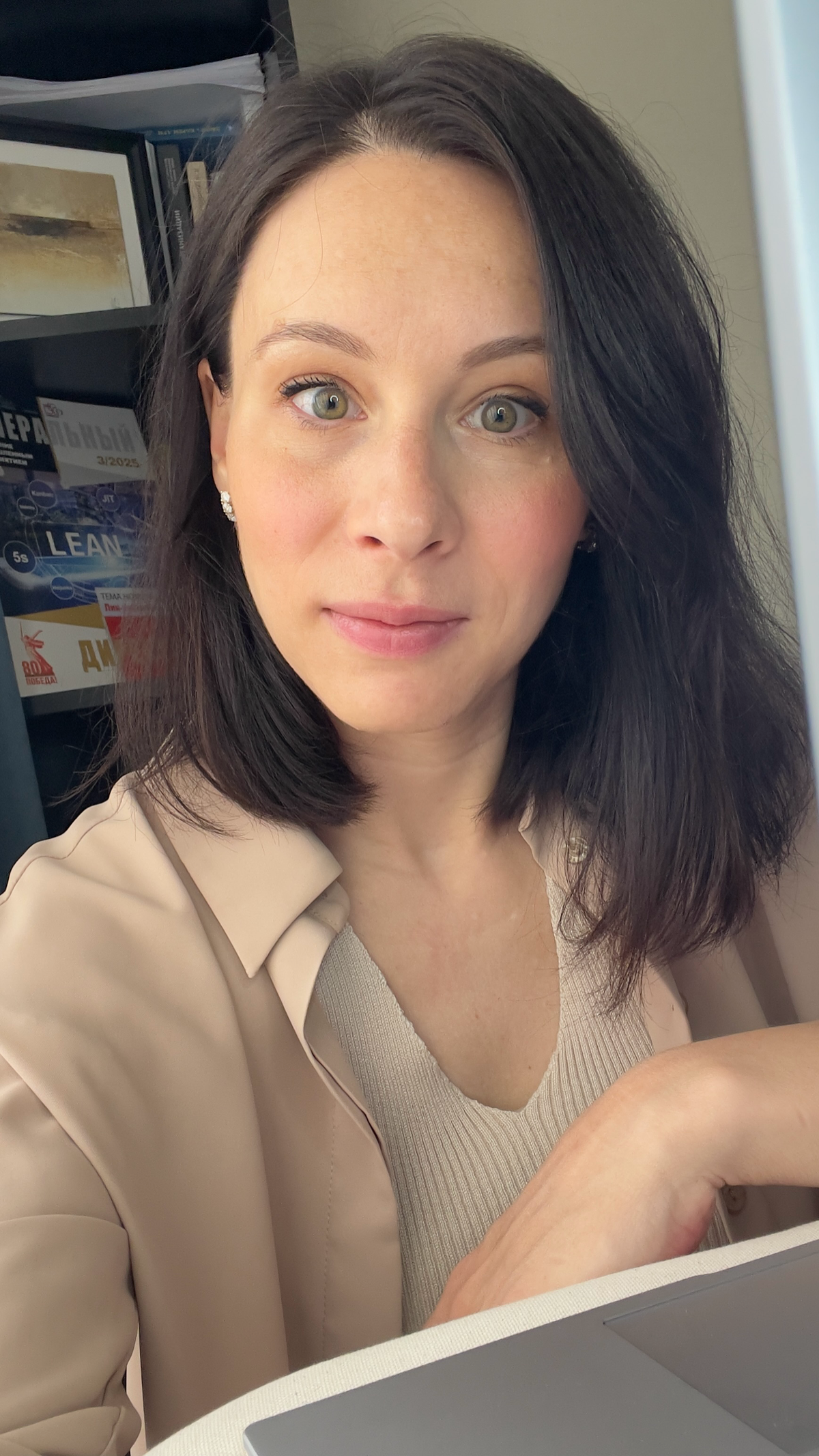 Сегодня присутствовала на защите маркетинговой стратегии для промышленного рынка, разработанной совместно со студентами Финансового Университета | Сетка — социальная сеть от hh.ru