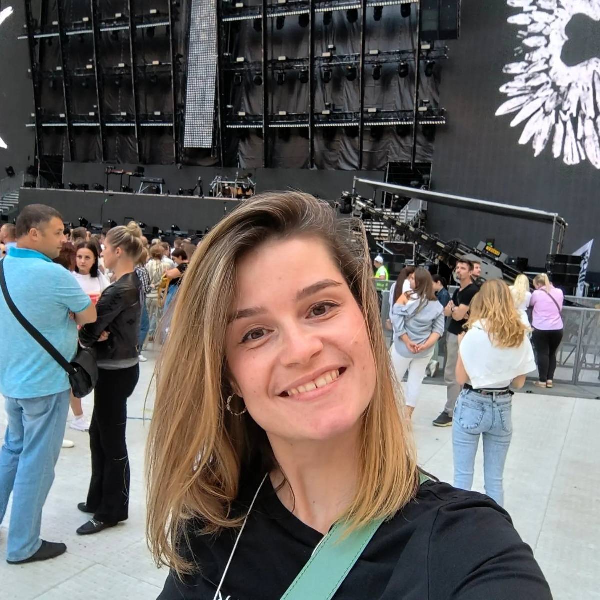 Олеся Растворова | Сетка — социальная сеть от hh.ru