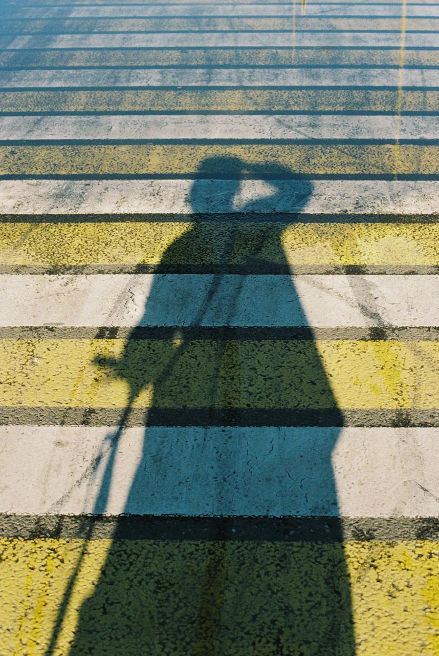В Сочи может быть любая погода. Но всегда с теплом вспоминаю его, Сочи особенный. Помню его посёлком, а на поляне папа сажал на канатку в кресло | Сетка — социальная сеть от hh.ru