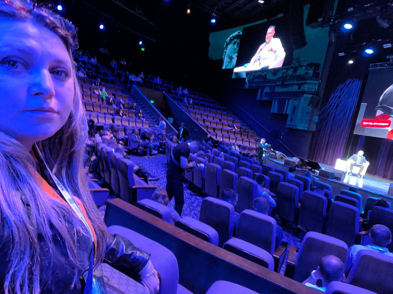 Вчера мне посчастливилось побывать на VII Всероссийском форуме «Строить!» — мероприятии, которое собрало сильнейших игроков рынка недвижимости и строительства | Сетка — социальная сеть от hh.ru