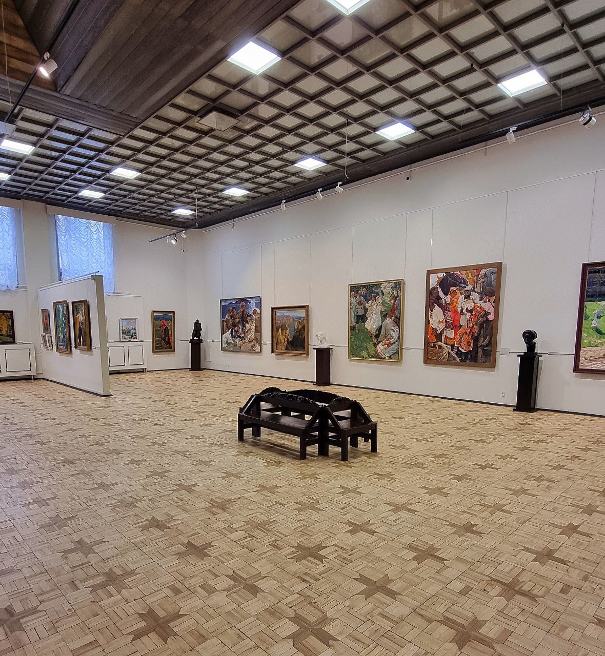 Субботнее утро прошло не в #беседкахохрякова, а в Вятском художественном музее имени Виктора Михайловича и Апполинария Михайловича Васнецовых | Сетка — социальная сеть от hh.ru