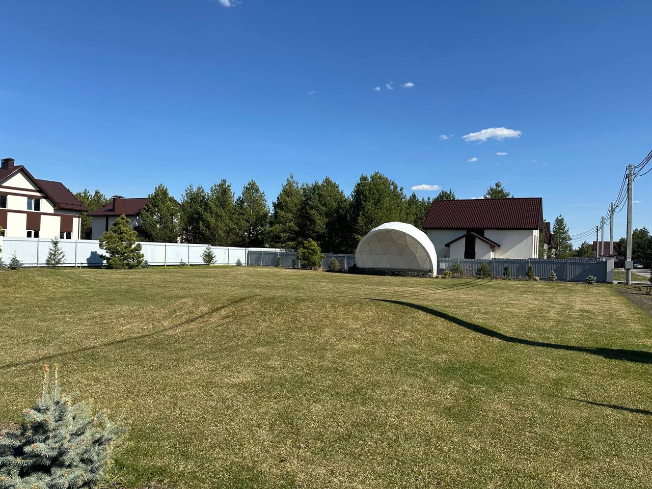 Просто хочу вам это все показать 💔
Жизнь в комфорте, чистоте, экологически чистом месте и с максимальным функционалом поселка 🏘️
Показать видео? Рассказать подробнее где и что я видела, и что это вооб... | Сетка — социальная сеть от hh.ru