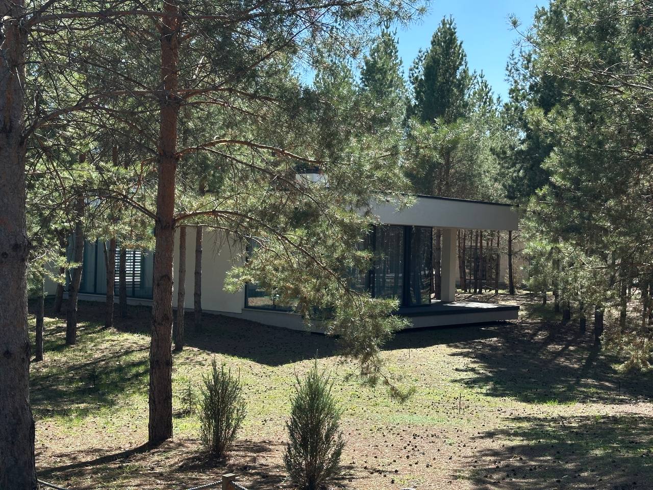 Просто хочу вам это все показать 💔
Жизнь в комфорте, чистоте, экологически чистом месте и с максимальным функционалом поселка 🏘️
Показать видео? Рассказать подробнее где и что я видела, и что это вооб... | Сетка — социальная сеть от hh.ru