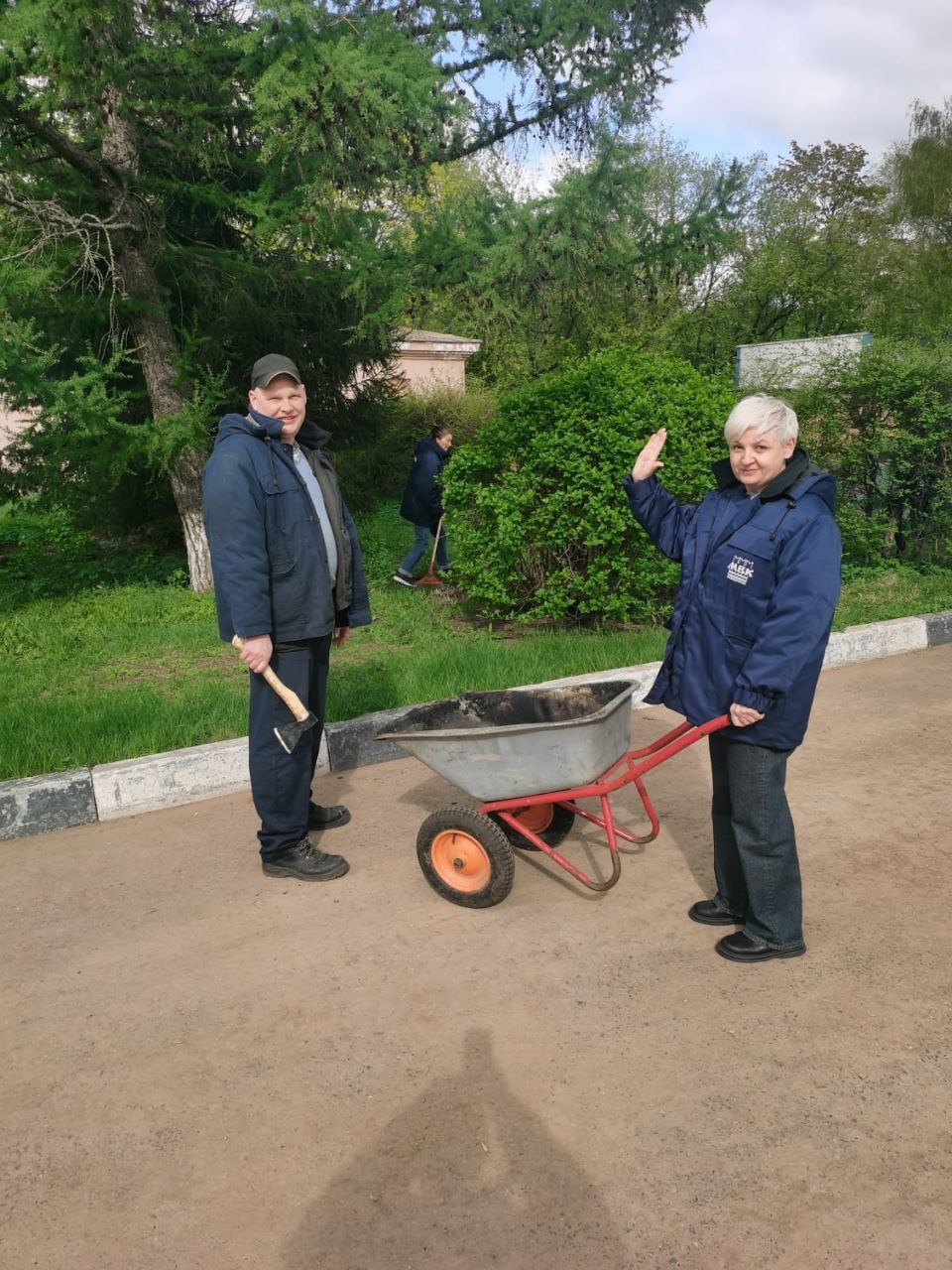 Сегодня в Мосводоканале прошел второй массовый субботник, а также завершился месячник весеннего благоустройства в компании | Сетка — социальная сеть от hh.ru