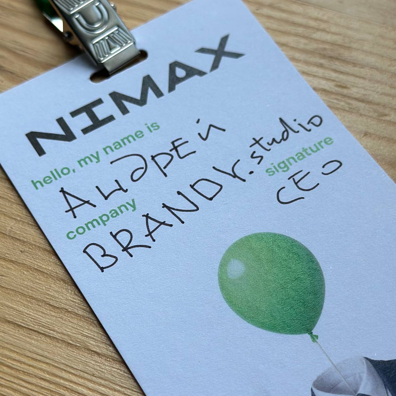 Как заработать 160кк на дизайне?
Побывал в гостях у коллег, послушал лекцию про маркетинг, обсудили подход к взаимодействию с клиентами А-В.
Было интересно и полезно | Сетка — социальная сеть от hh.ru