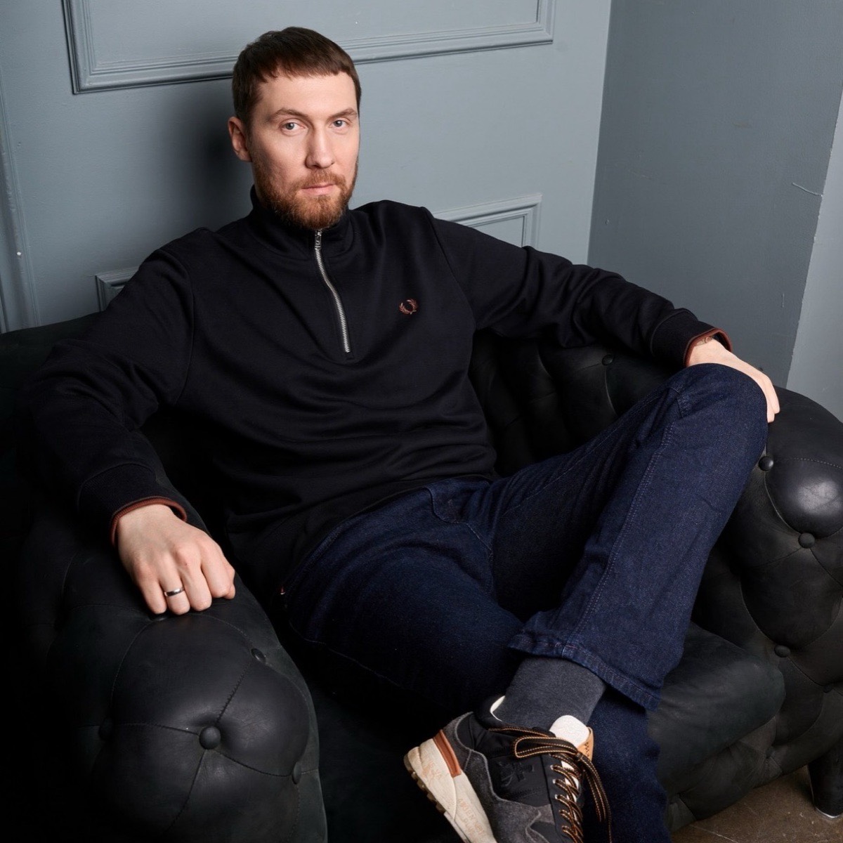 Михаил Попов